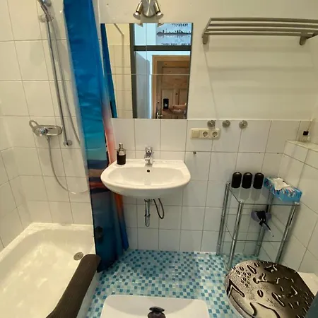 Goyapartment Fuer Handwerker & Business City-nah!! Free Netflix! Modern! شقة بوخوم