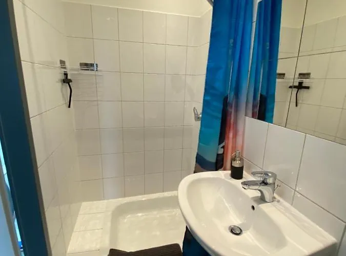 Daire Goyapartment Fuer Handwerker & Business City-nah!! Free Netflix! Modern! *